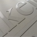 Ein Relief aus Licht und Schatten 
