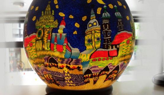 Bunte Leuchtglas-Lampe M&uuml;nchen