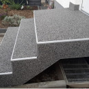 Treppe Fliesen entfernt und erneuert